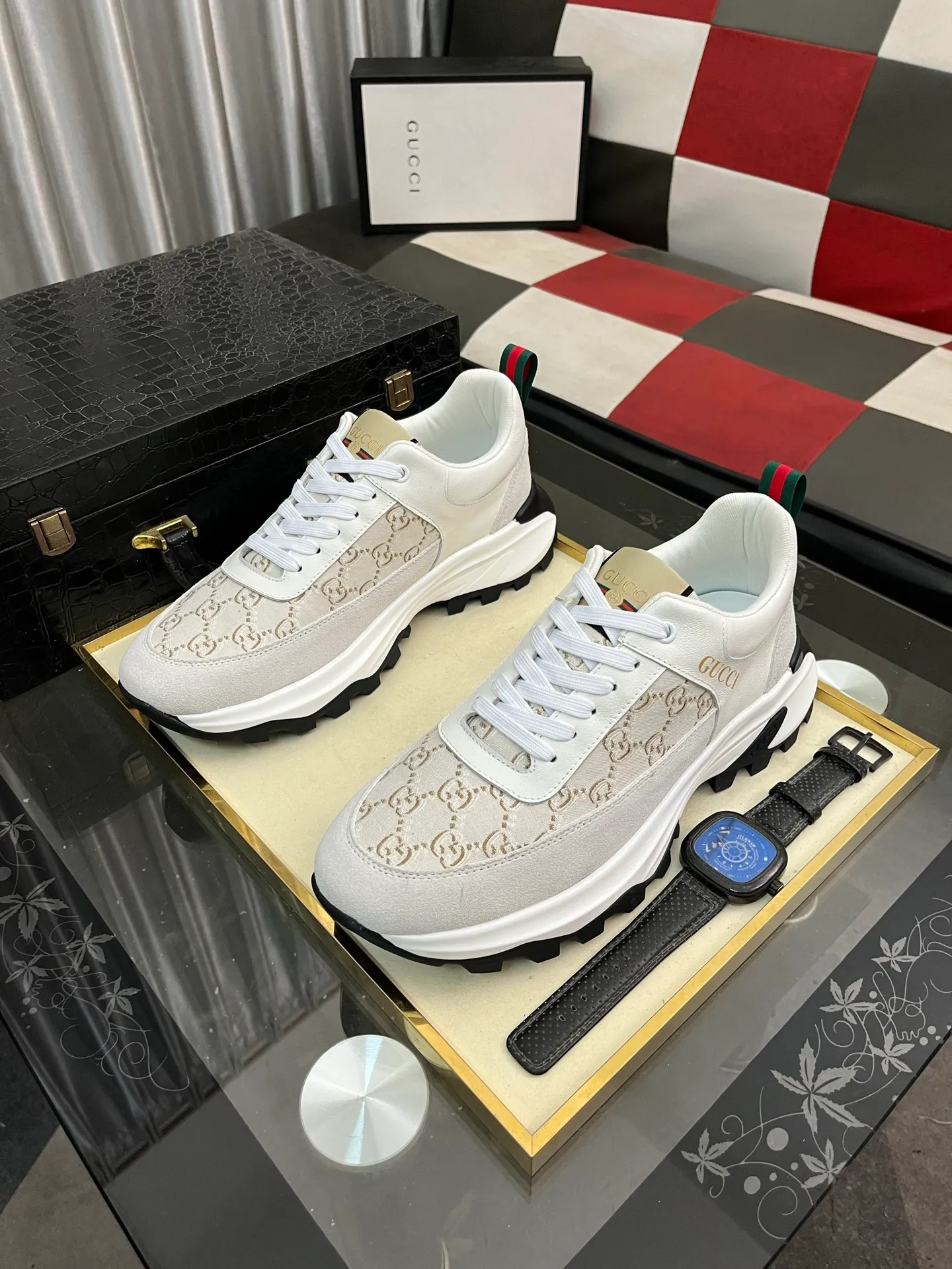 Men's Men's Shoes💰458⌚️⌚️[GUCCI] Gucci men's casual shoes are absolutely popular🔥The ultimate matching item for trendy men! The charm of super texture is irresistible, the main recommendation, the flower leather color is bright! The upper is made of high-quality brand printed fabric with cowhide, breathable leather lining and wear-resistant rubber sole, noble and elegant! Extremely comfortable🎁🎁You can be as handsome as you want💪 38-444⃣️colors available
